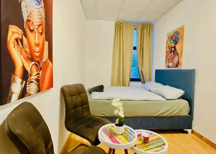 Apartman Quiet Well-connected Area Comfy 3br