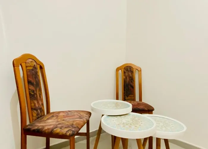 Quiet Well-connected Area Comfy 3br Apartman Bécs