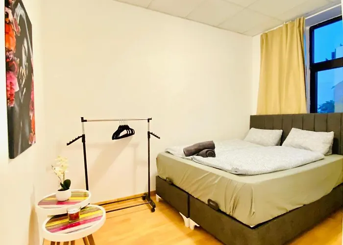 Apartman Quiet Well-connected Area Comfy 3br Bécs